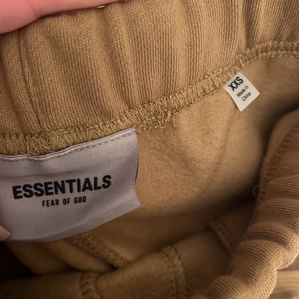 Essentials sweats - Picture 6 of 8